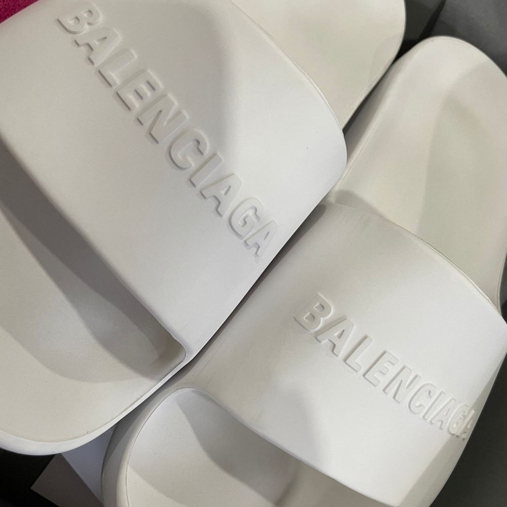 Balenciaga Chunky slide Rubber/Logo Authentic. Two summer used. - Picture 5 of 8